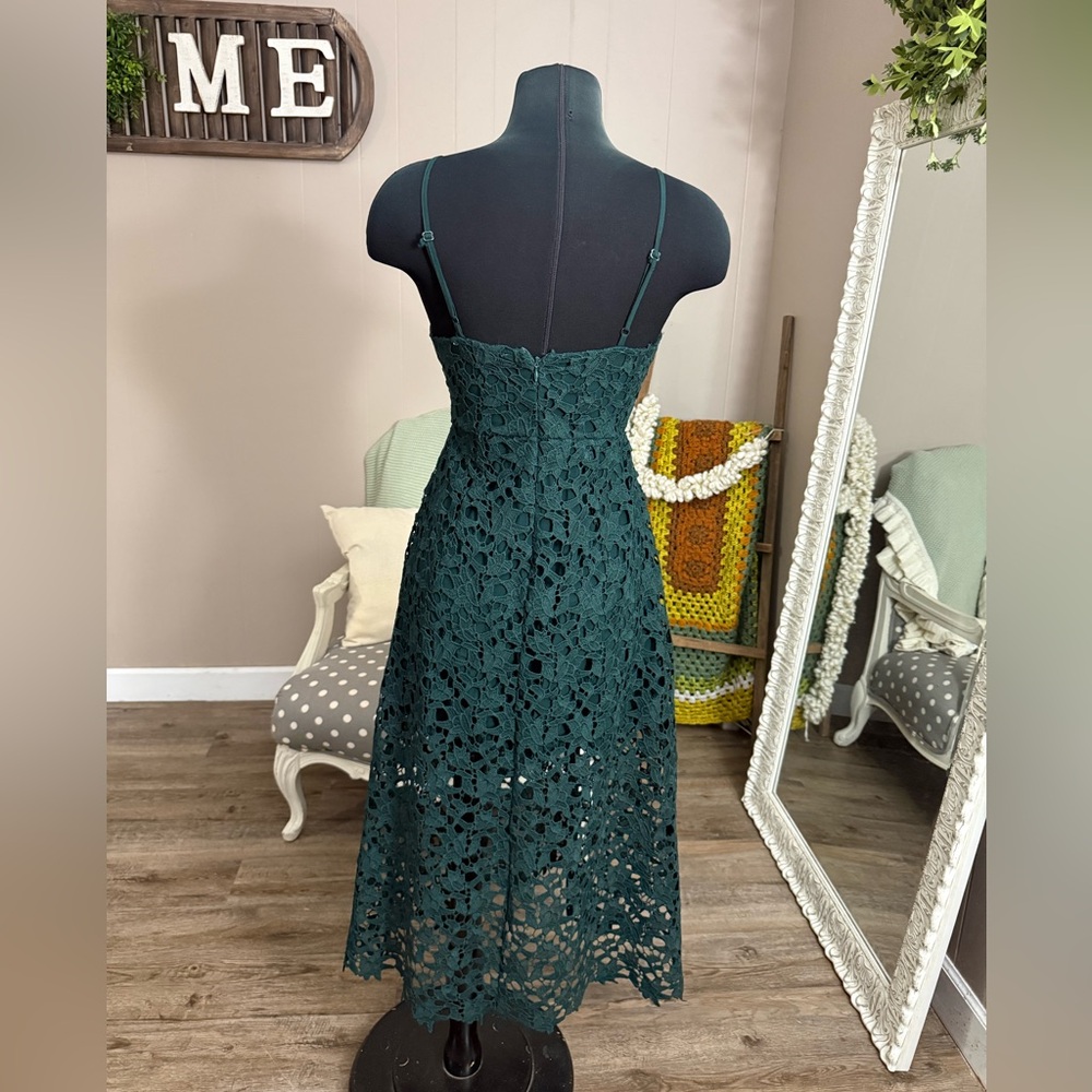 ASTR The Label • Green Lace A-Line Midi Dress - Picture 9 of 16